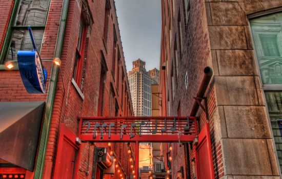 20120630-Alleyview.jpg