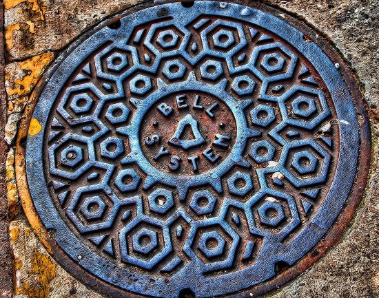 20120630-ManHoleCover.jpg