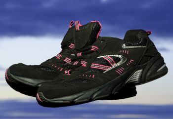 Shoes-on-Cloud-3133.JPG
