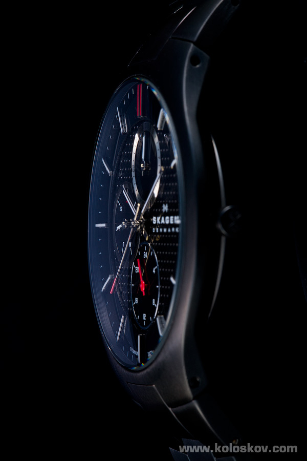 white reflection on watch glass added white reflection on watch glass added