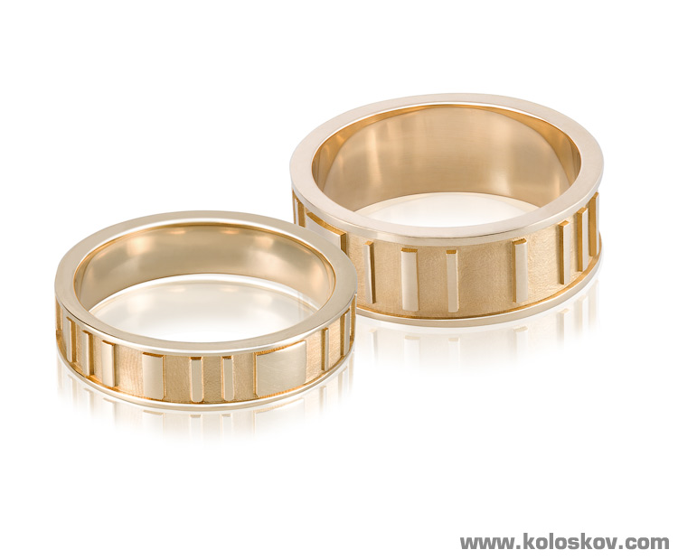 Atlanta jewelry photographer golden rings