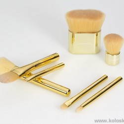 Studio Product Assignment: Few Tricks on How to Shoot High-Glossy Subjects