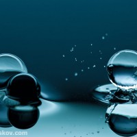 liquid-photography-water-ball-by-koloskov-1
