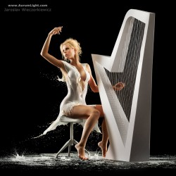 Top 13 "Milk Splash" images from the best photographers