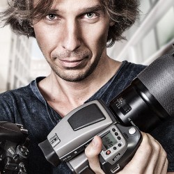 Nikon D800E v.s Hasselblad H4D40: the end of medium format superiority? Round two