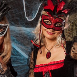How to setup Studio Lighting for Halloween party