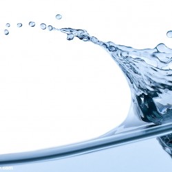 water-splash-by-alex-koloskov-2009