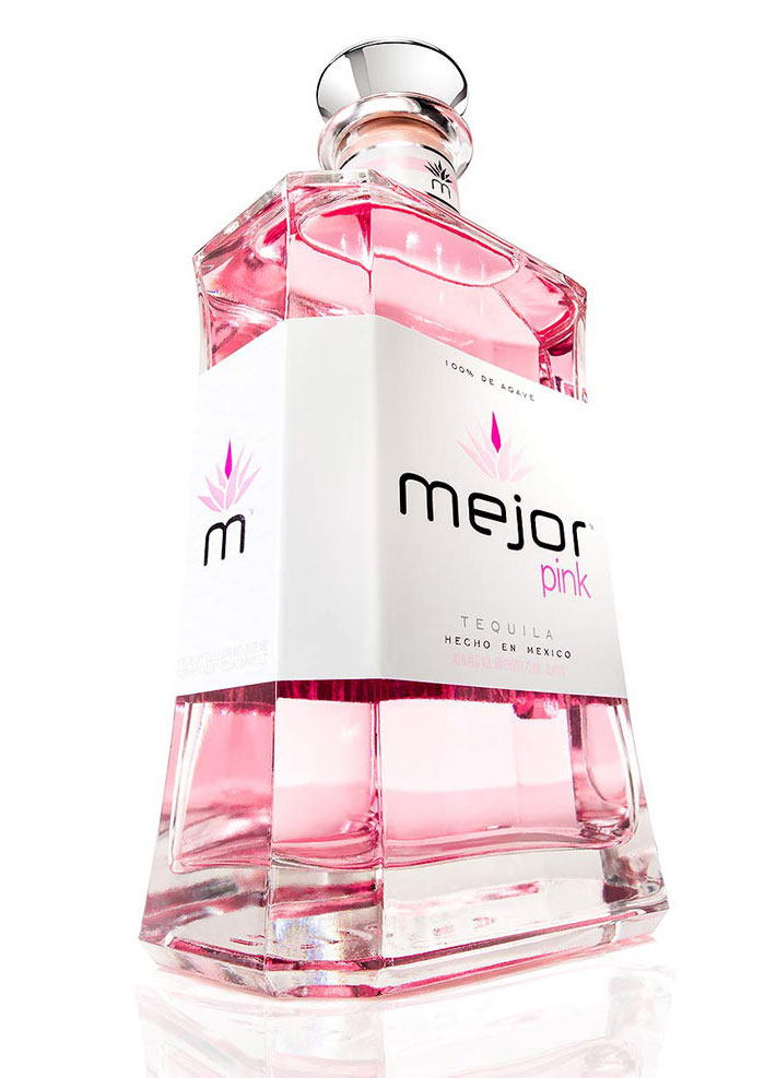 Beverage Photography in Examples sample