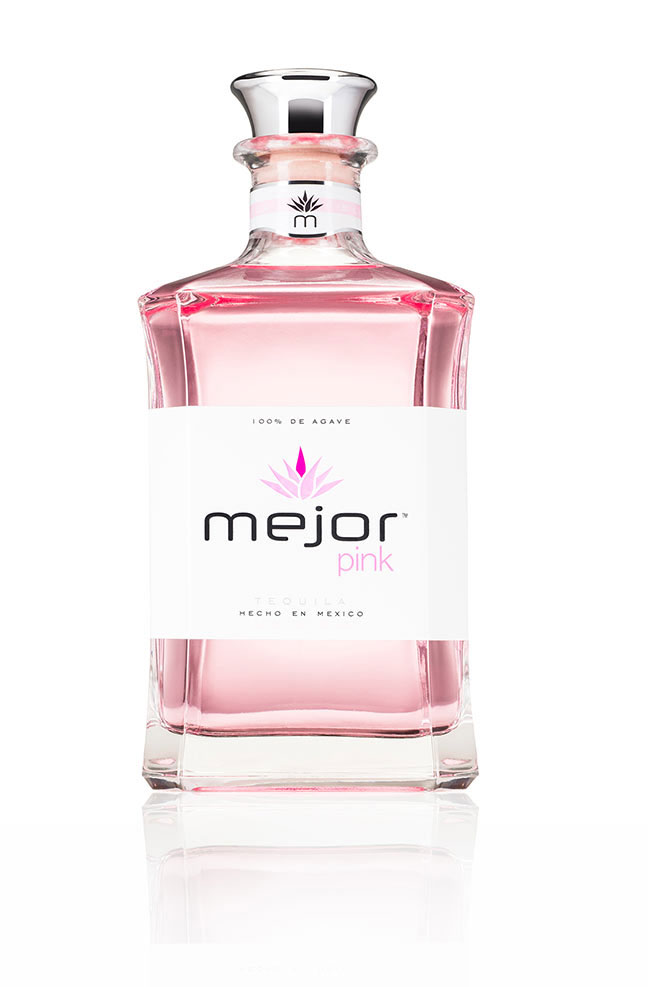 Beverage Photography in Examples sample
