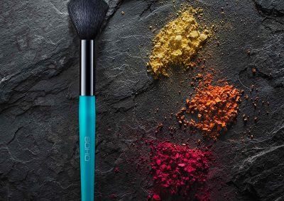 Cosmetic Brush with Powder 1