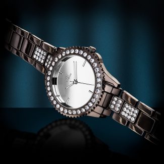 How to Photograph a Chrome Faced Watch with a Reflective Body and Strap