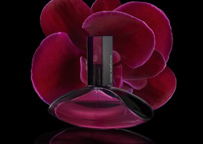 Making a commercial shot of a perfume product 19