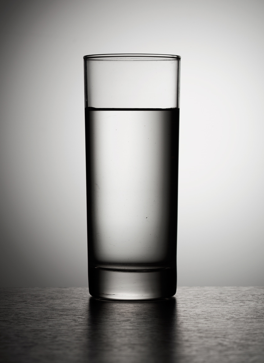 White Plexiglass In Tabletop photography Essential for Shooting