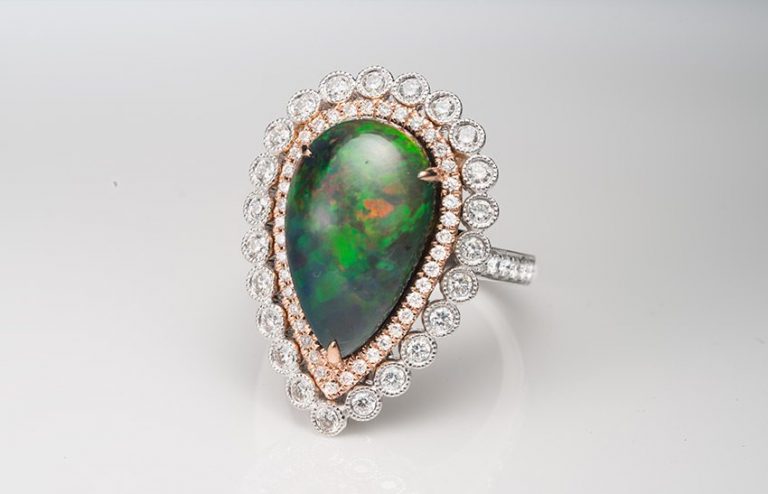 Jewelry Photography Course Green Ring