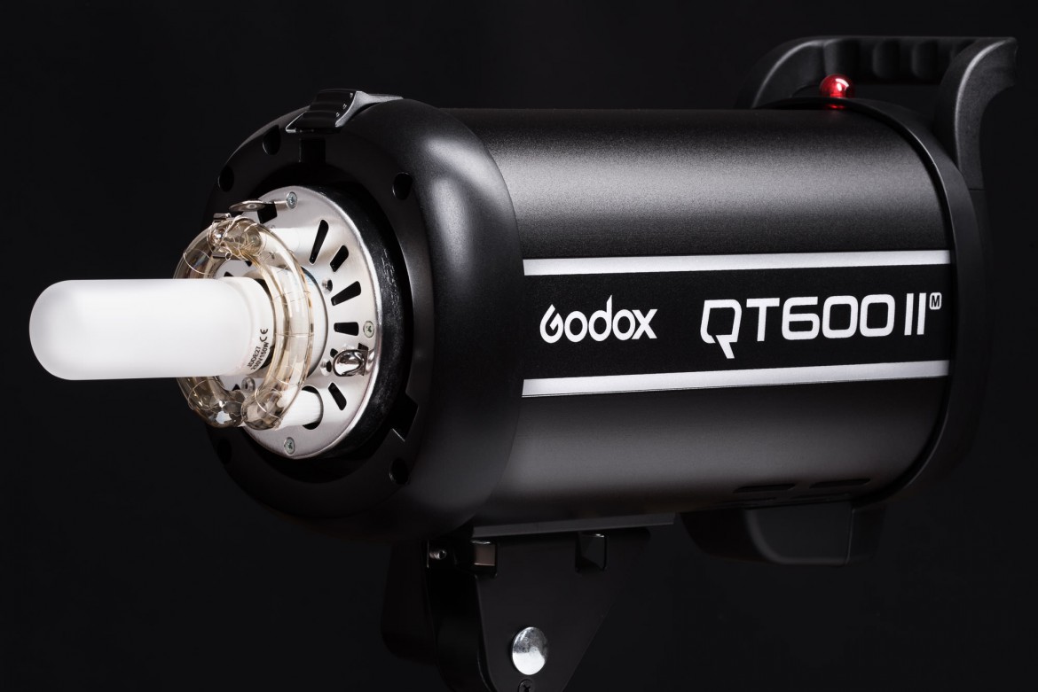 Is The New Godox QT600II The Best Studio Light To Freeze Action Lighting Test