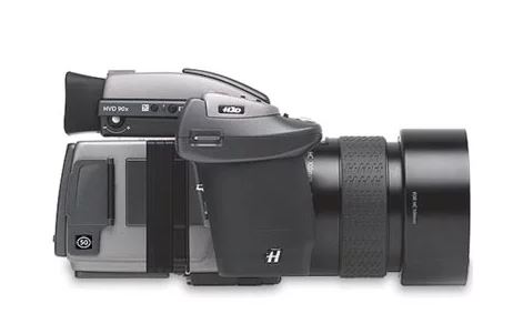 Hasselblad H4D-50 against Canon 1Ds MarkIII