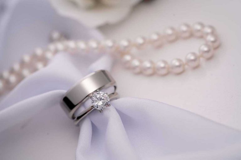 jewelry berfore the post-production Before