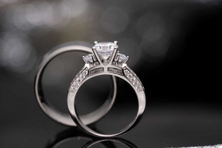 jewelry berfore the post-production Before