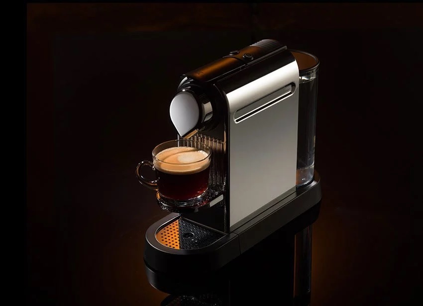 Coffee Maker Product Photography Course: before post-production