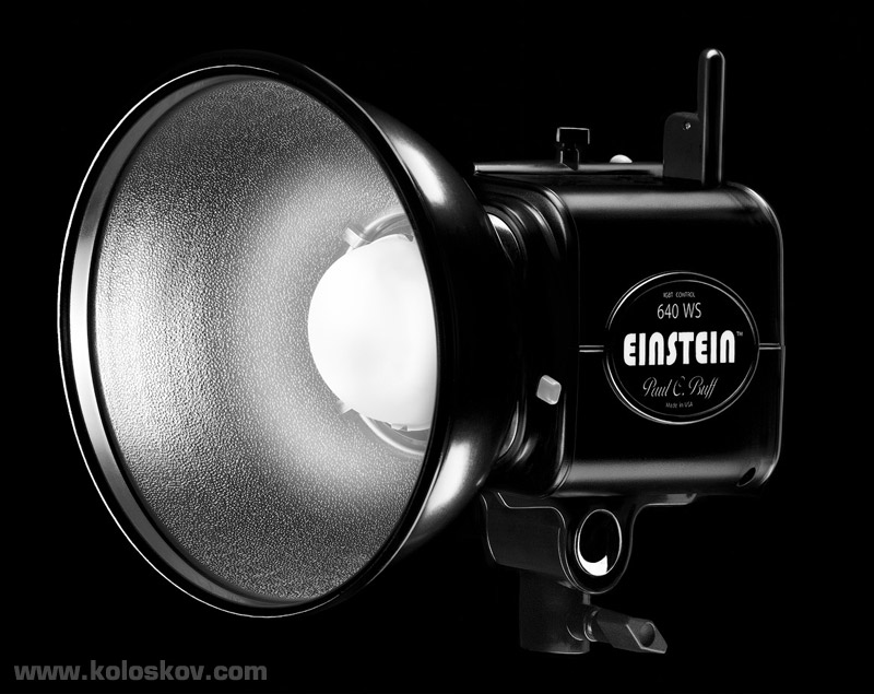 PCB E640 Einstein monolight creative shot