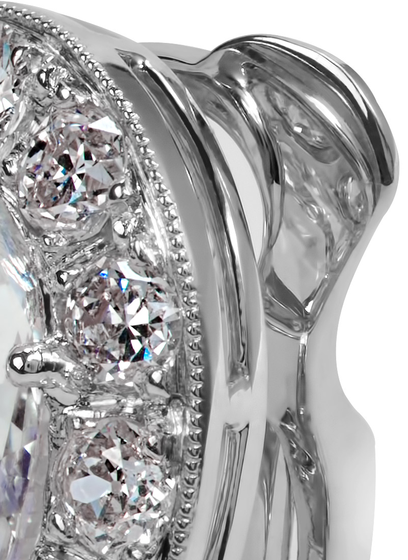 jewelry-photography-retouching-before-and-after Jewelry photography retouching, before and after.