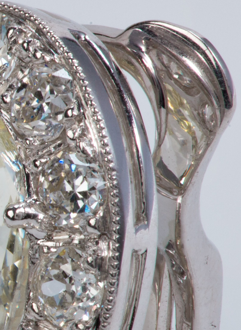 jewelry-photography-retouching-before-and-after Jewelry photography retouching, before and after.