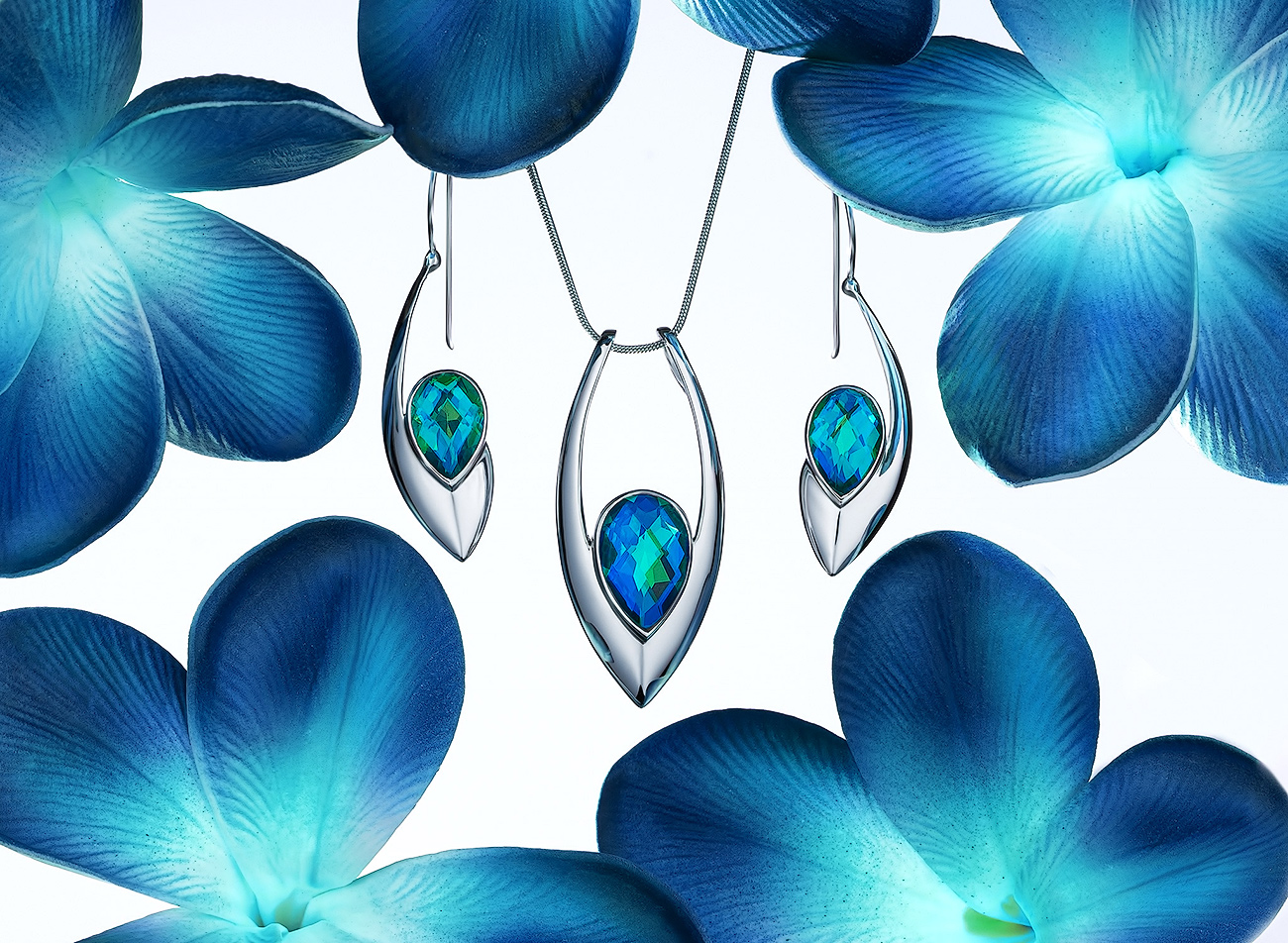 Caribbean quartz jewelry set tutorial: photography and retouching